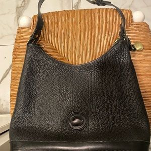 Dooney & bourke purse